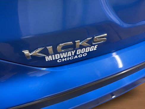 Used 2024 Nissan Kicks S FWD image 8