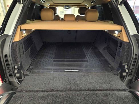 New 2026 Land Rover Range Rover SE AWD/4WD image 15
