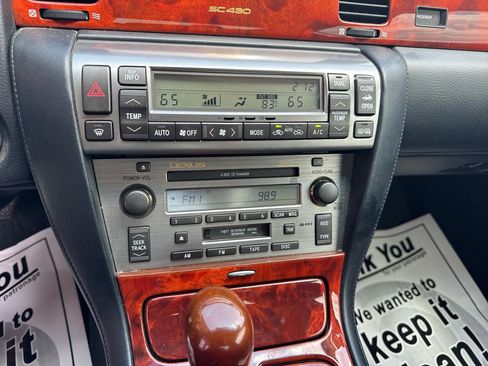 Used 2002 Lexus SC 430 Convertible RWD image 15