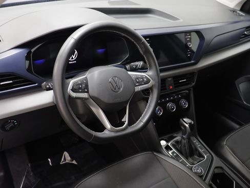 Used 2023 Volkswagen Taos SE image 6