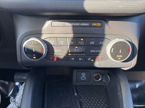 Used 2022 Ford Bronco Sport Outer Banks w/ Tech Package AWD/4WD image 29