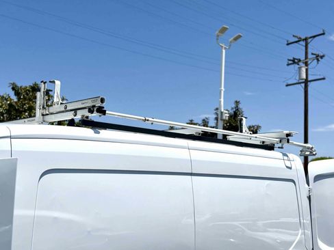 Used 2020 Ford Transit 250 Medium Roof RWD image 9