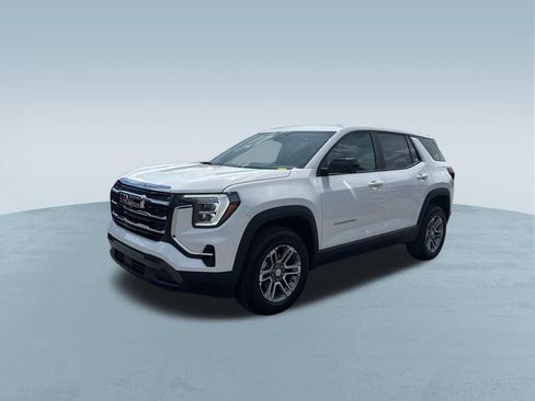 New 2026 GMC Terrain Elevation w/ Technology Package II FWD image 3