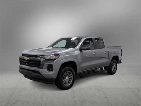 Used 2023 Chevrolet Colorado LT w/ LT Convenience Package image 4
