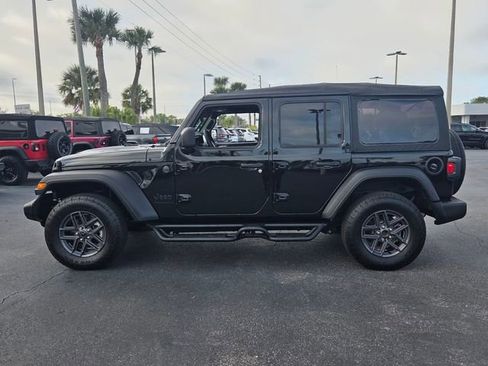 Certified 2025 Jeep Wrangler Unlimited Sport AWD/4WD image 4