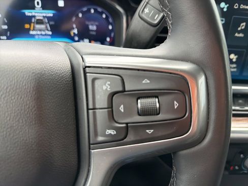 Used 2023 Chevrolet Silverado 1500 LT image 19