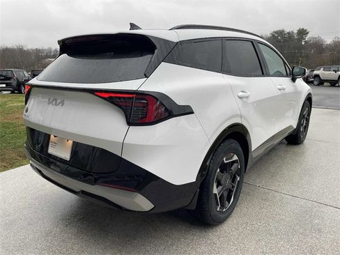 New 2026 Kia Sportage SX image 5