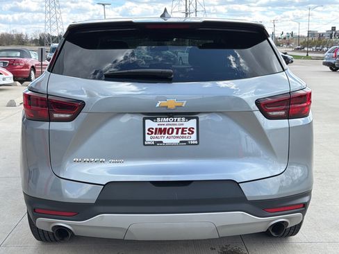 Used 2025 Chevrolet Blazer LT image 7