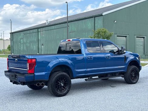 Used 2022 Ford F250 Lariat w/ Black Appearance Package AWD/4WD image 7