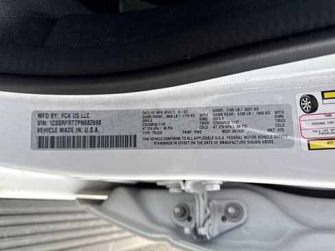 Used 2023 RAM 1500 Laramie image 26