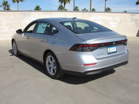 New 2025 Honda Accord LX image 5