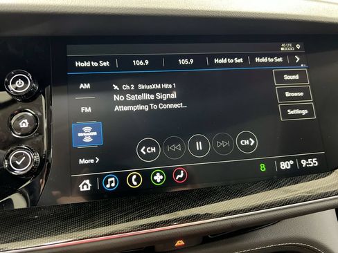 Used 2023 Buick Envision Essence w/ Sport Touring Package AWD/4WD image 13