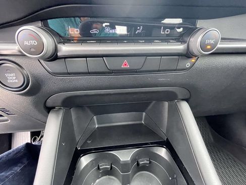 Used 2025 MAZDA MAZDA3 s FWD image 27