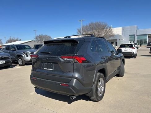 Used 2025 Toyota RAV4 XLE image 3