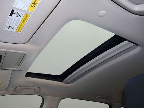 Used 2024 Honda CR-V EX-L image 26