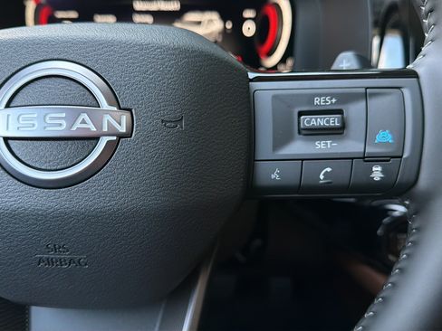New 2026 Nissan Pathfinder Platinum AWD/4WD image 28