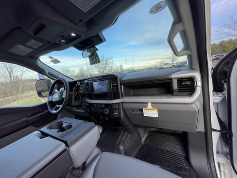 New 2026 Ford F350 XL w/ XL Chrome Package image 13