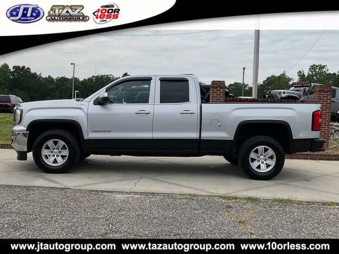 Used 2017 GMC Sierra 1500 SLE w/ SLE Value Package AWD/4WD image 4