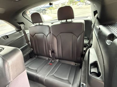 Used 2017 Audi Q7 3.0T Prestige w/ Prestige Package image 45