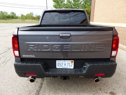 Used 2024 Honda Ridgeline RTL image 8