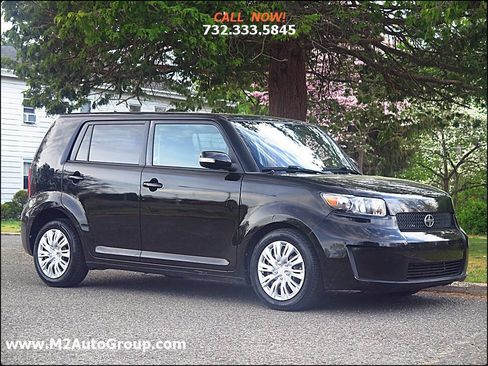 Used 2009 Scion xB image 6