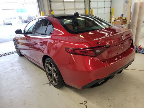 Used 2018 Alfa Romeo Giulia Ti Sport w/ Quick Order Package 22S Sport image 2