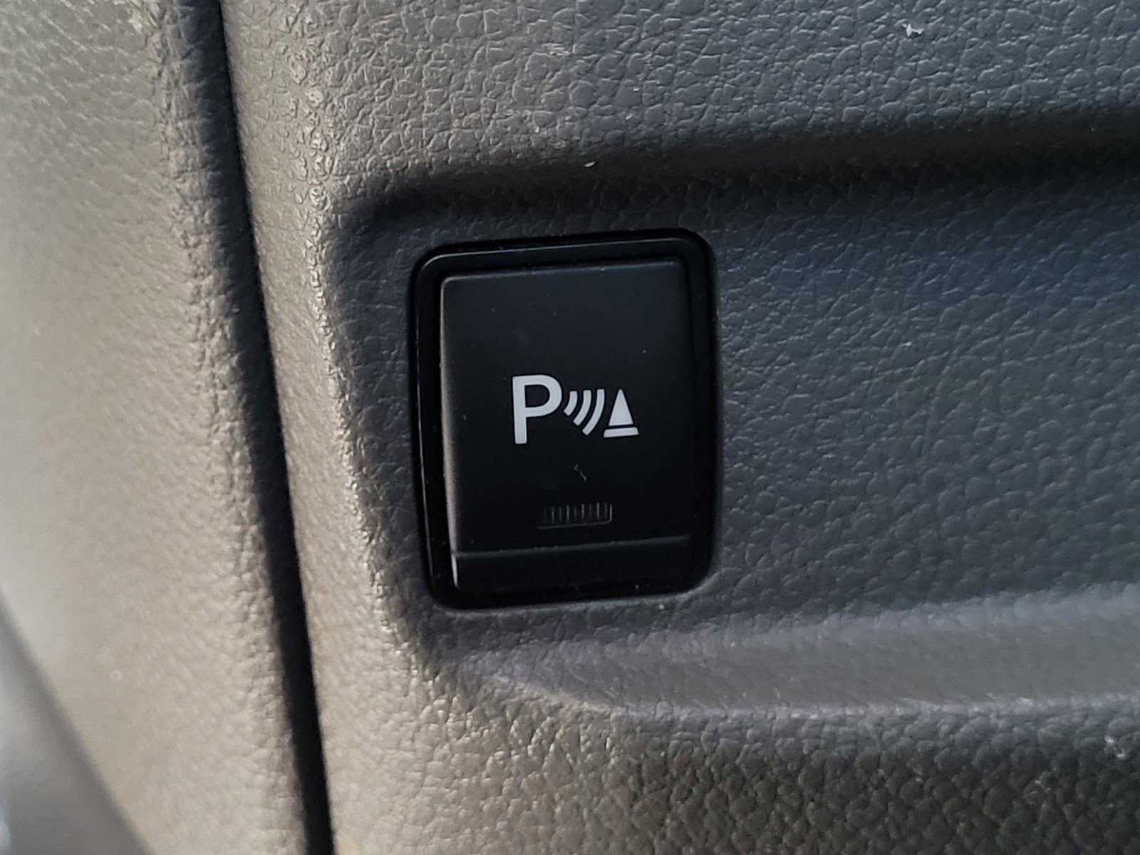 Certified 2021 Nissan NV200 SV FWD image 9