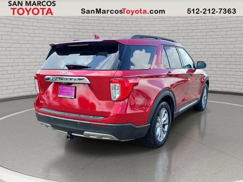 Used 2020 Ford Explorer XLT w/ Equipment Group 202A RWD image 6