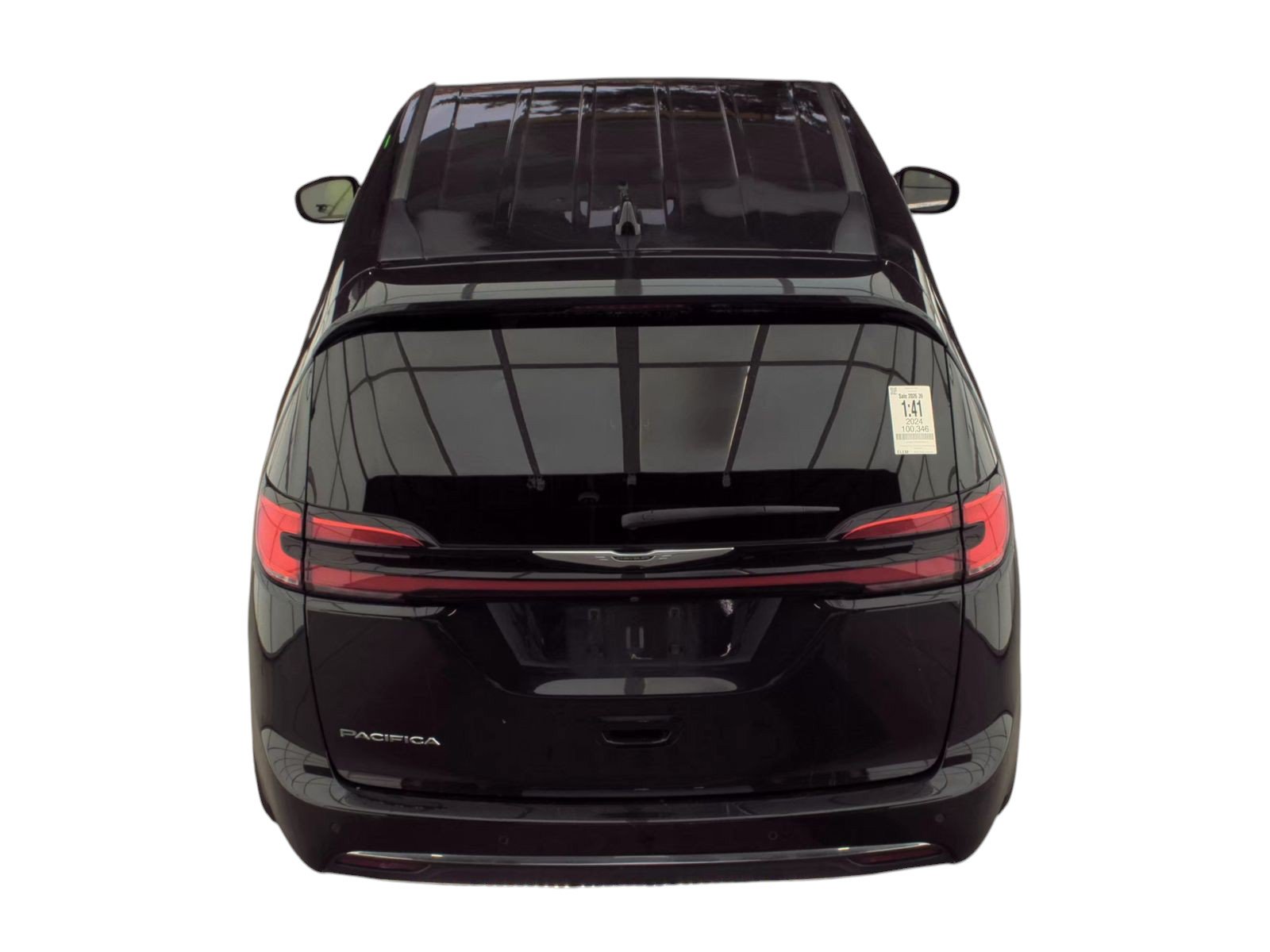 Used 2024 Chrysler Pacifica Touring-L FWD image 4