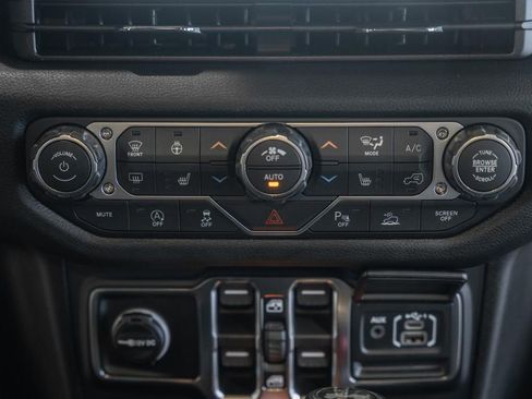 New 2026 Jeep Wrangler Unlimited Sport AWD/4WD image 20