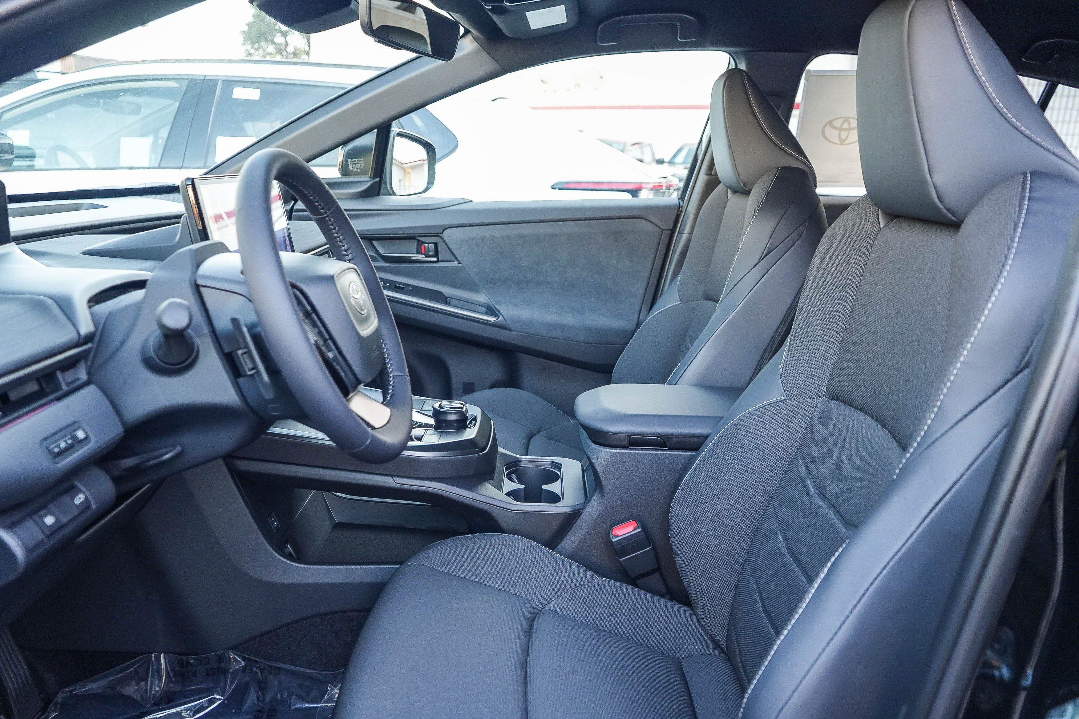 New 2026 Toyota C-HR AWD/4WD image 18