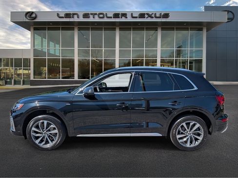 Used 2023 Audi Q5 2.0T Premium Plus w/ Premium Plus Package AWD/4WD image 6