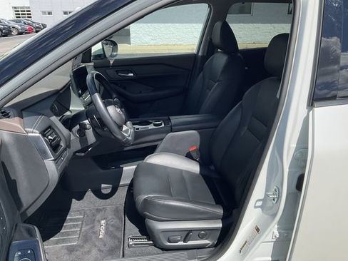 Used 2023 Nissan Rogue SL w/ SL Premium Package AWD/4WD image 11