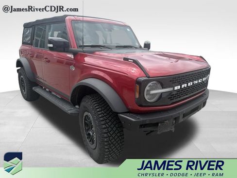 Used 2021 Ford Bronco Wildtrak AWD/4WD image 3