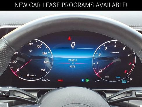 Used 2026 Mercedes-Benz GLC 300 image 11