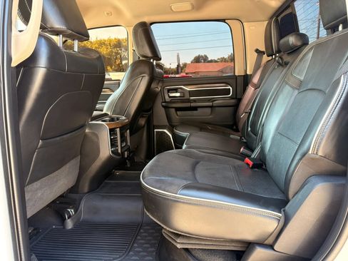 Used 2022 RAM 2500 Laramie AWD/4WD image 14