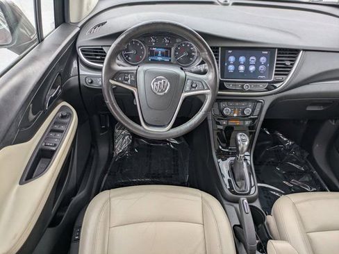 Used 2017 Buick Encore Essence image 12