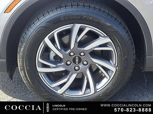 Certified 2024 Lincoln Corsair AWD image 8