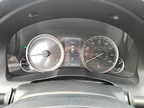 Used 2016 Lexus ES 350 w/ Luxury Package w/Wood Trim image 28