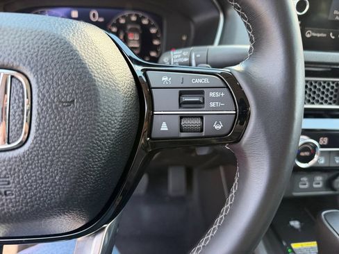 Used 2023 Honda Civic Touring image 19