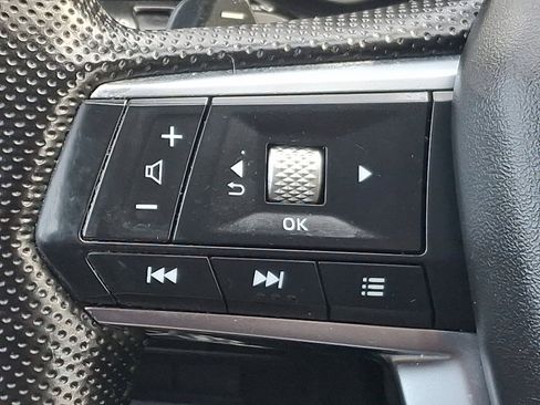 Used 2023 Mitsubishi Outlander SE image 21