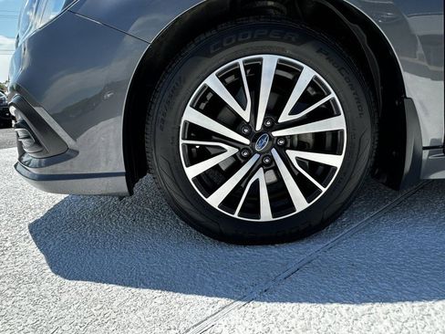 Used 2019 Subaru Legacy 2.5i Premium AWD/4WD image 40