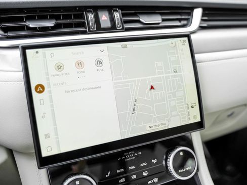 New 2025 Jaguar F-PACE R-Dynamic S image 27