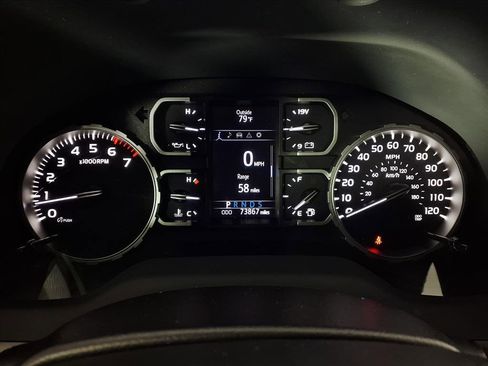 Used 2018 Toyota Tundra SR5 image 17