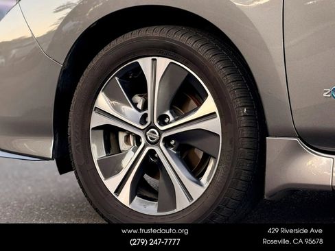 Used 2019 Nissan Leaf SL Plus w/ Protection Package FWD image 24