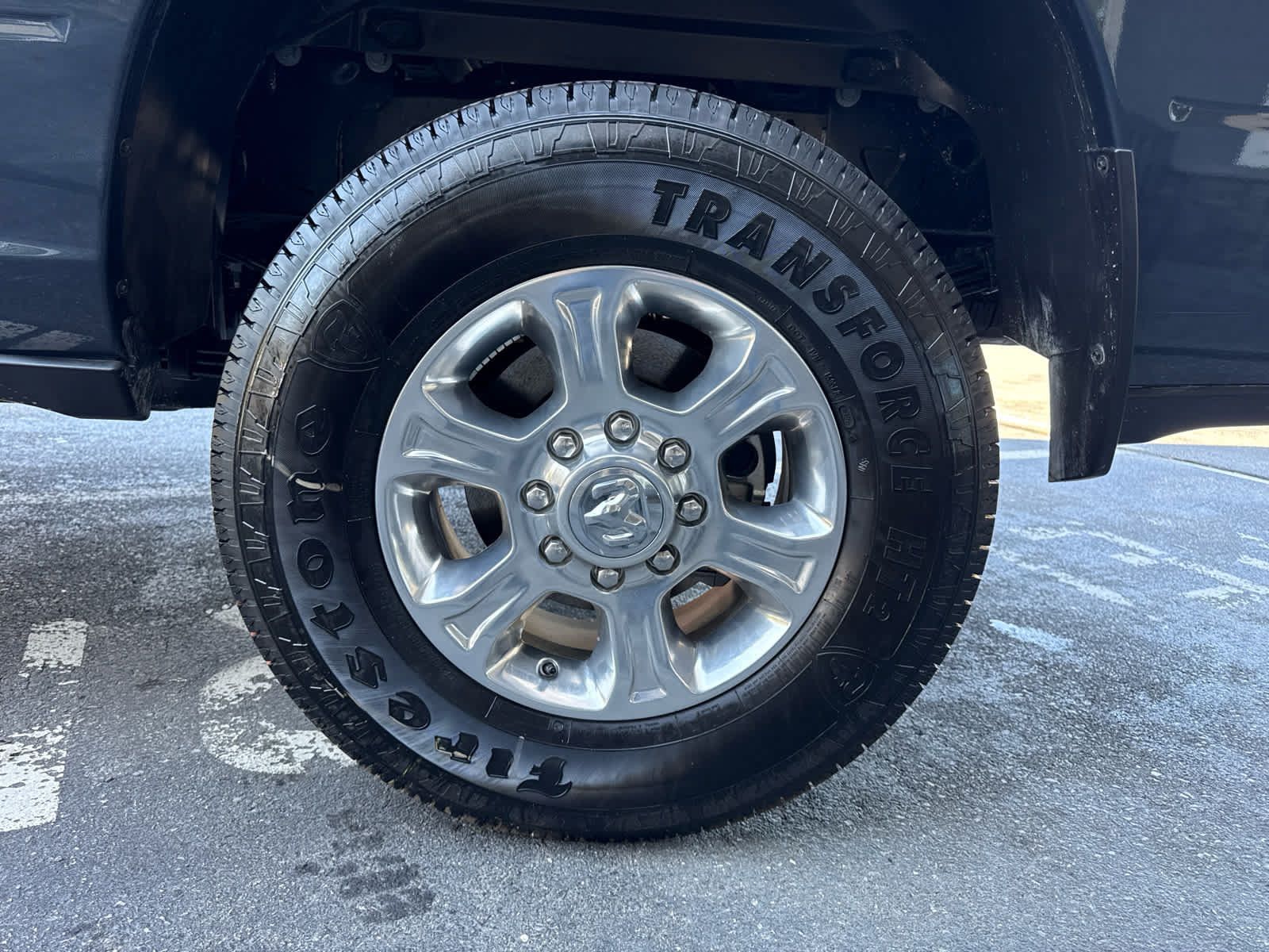 New 2027 RAM 3500 Big Horn AWD/4WD image 10