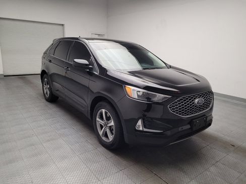 Used 2023 Ford Edge SEL w/ Convenience Package AWD/4WD image 13
