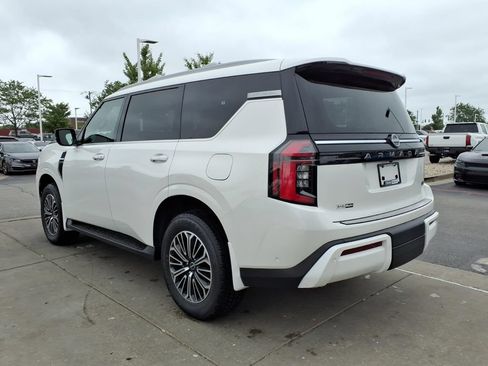 New 2026 Nissan Armada SL w/ Captain's Chari Seat Package AWD/4WD image 6