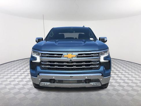Used 2024 Chevrolet Silverado 1500 LTZ image 2