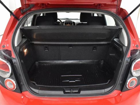 Used 2013 Chevrolet Sonic LT image 11